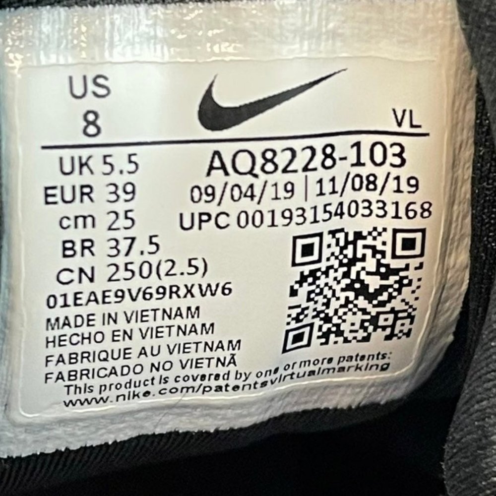 Nike Air Zoom Winflo Women's Size 8 Running Athletic Sneakers AQ8228-103 - Picture 10 of 10